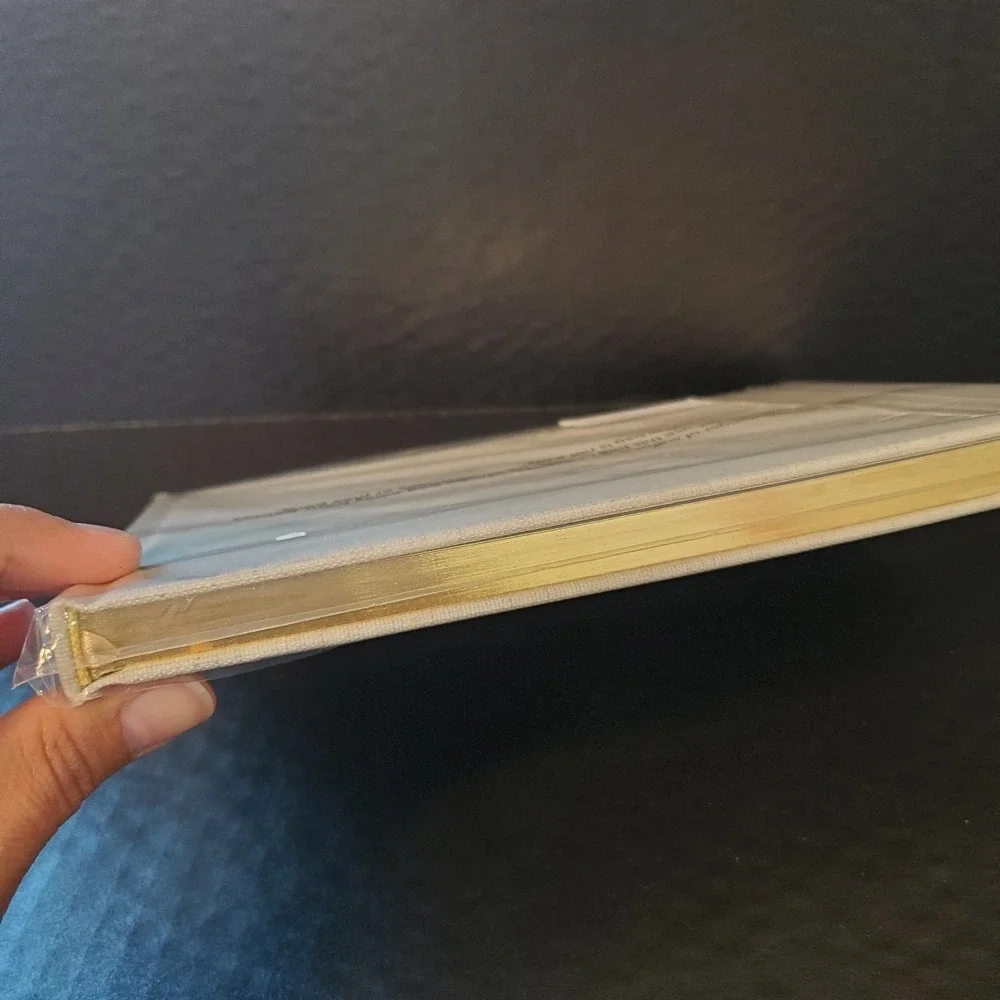 Bloom Daily Planners‎ Guest Book, Gold Linen Wedding Party Retirement Graduation